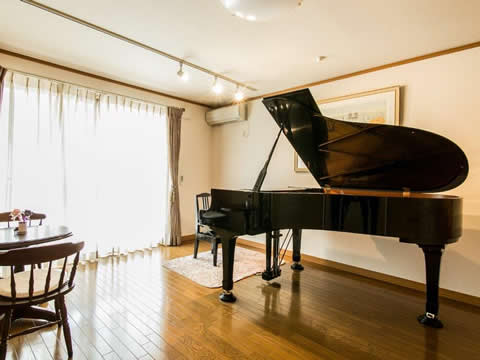 ピアノ教室のインテリアコーディネート